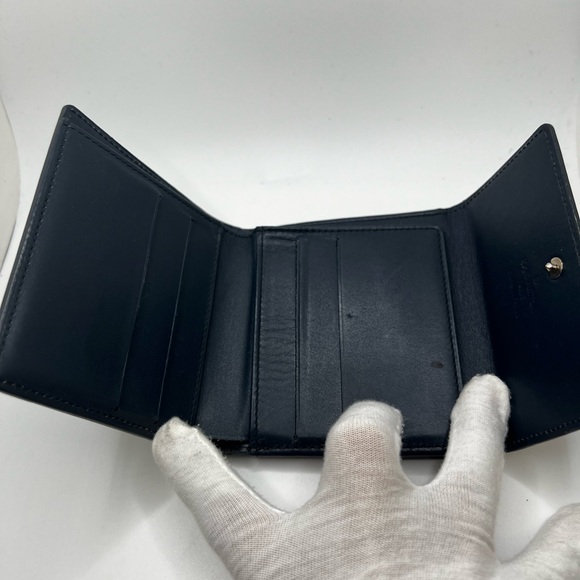 GUC Louis Vuitton Navy Compact Wallet - Picture 3 of 8